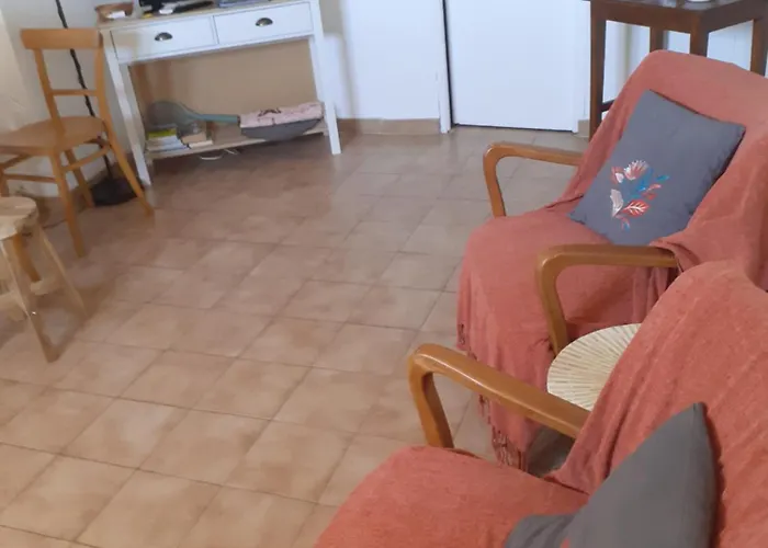 Appartement Climatise 35 M2 Pour 1 Couple - Piscine Partagee - *