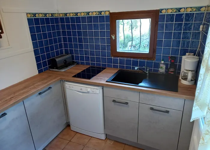 Apartment Climatise 35 M2 Pour 1 Couple - Piscine Partagee - Porto-Vecchio (Corsica)